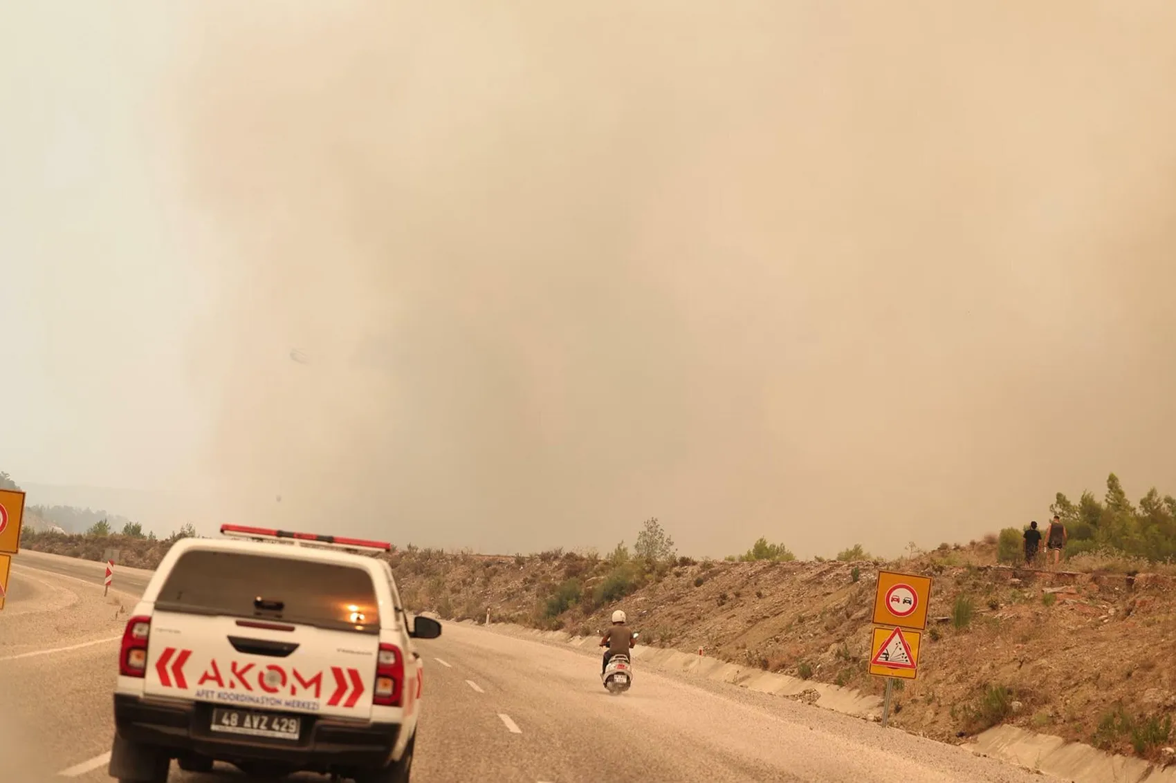 Muğla Seydikemer'de orman yangını paniği