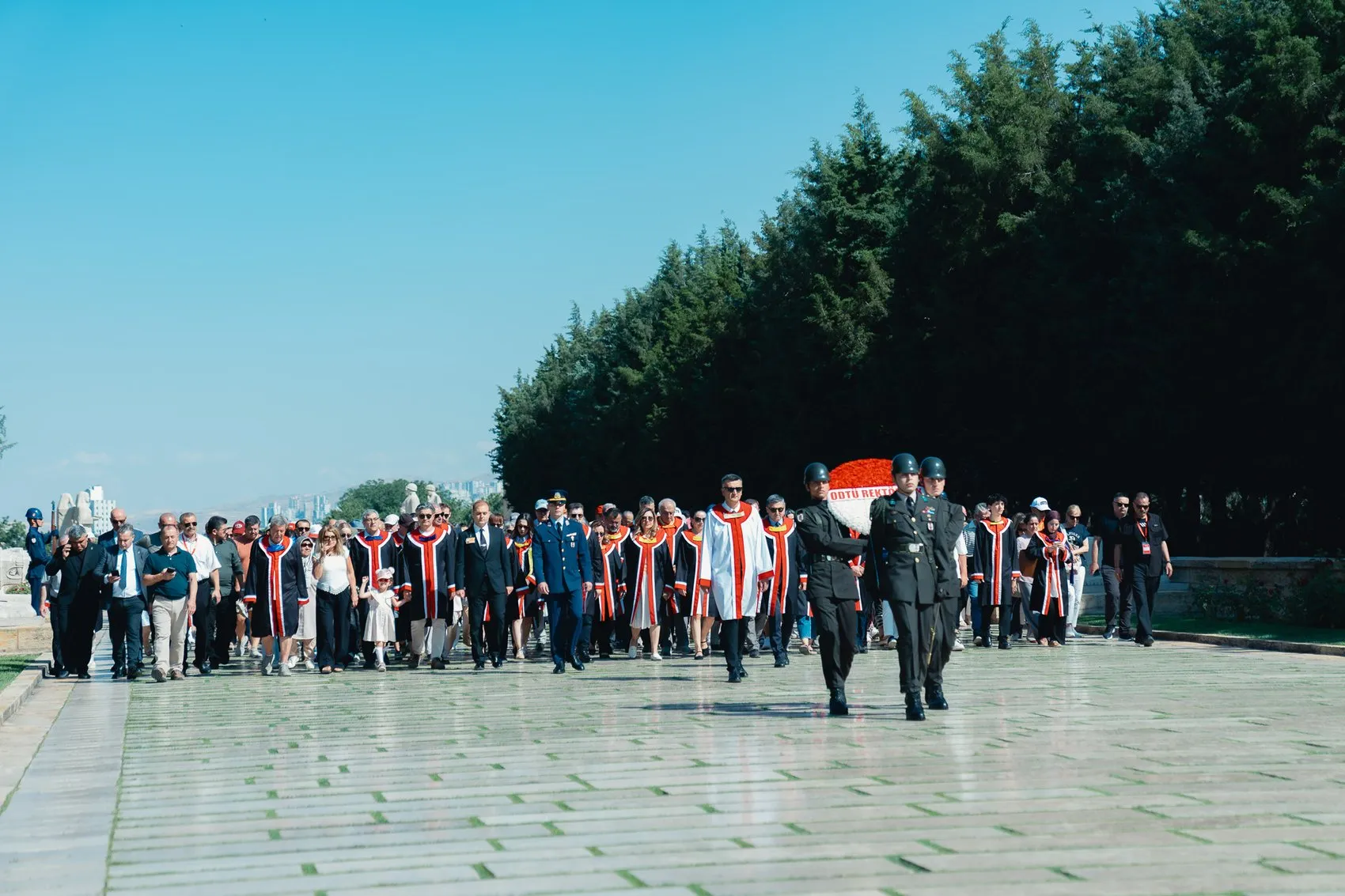 ODTÜ 70 yaşında mezunlarını kampüste ağırladı