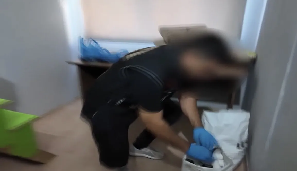 Tuzla’daki narkotik operasyonunda binlerce hap ele geçirildi