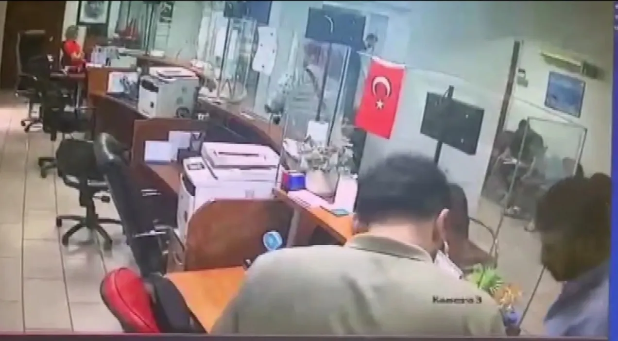 Düğün fotoğrafçısını serveti var sanıp vahşice öldürdüler