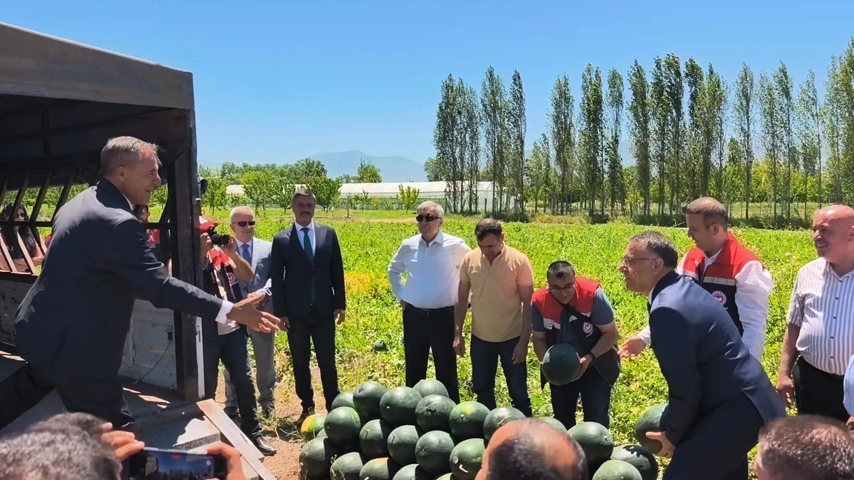 Doğu’nun Çukurova’sında ilk hasat heyecanı