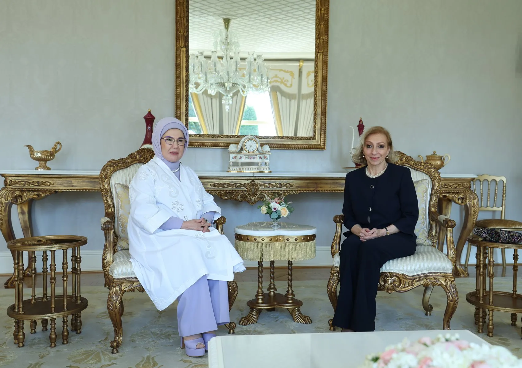 Emine Erdoğan İstanbul’da Sahar Selam’ı konuk etti