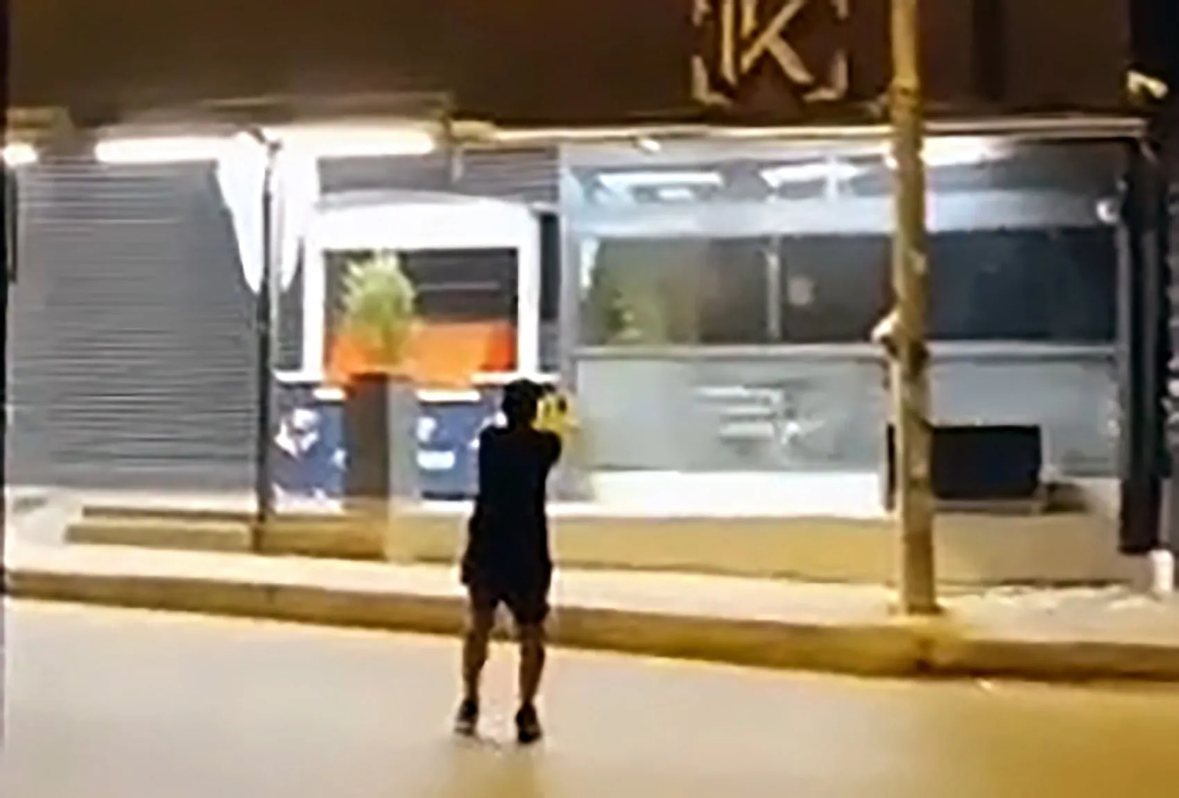 Adana'da tatlıcıya silahlı saldırı düzenleyen iki genç yakalandı