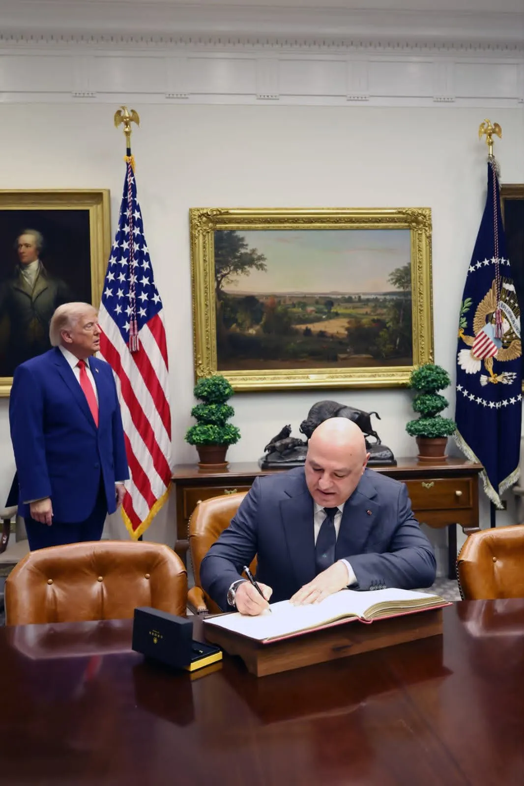 Lübnan lideri Avn Washington'da İsrail'in çekilmesini istedi