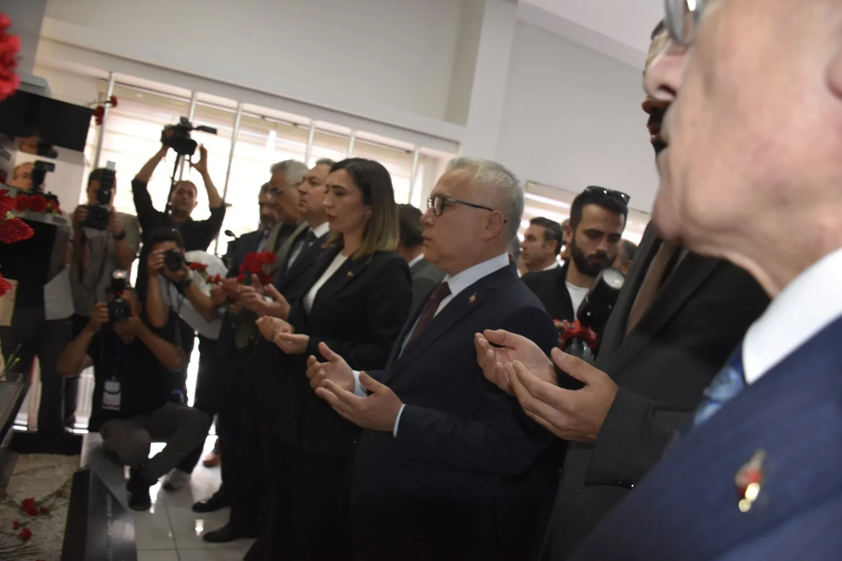 Sivas 2 Temmuz’un 33’üncü yılında hayatını kaybedenleri andı