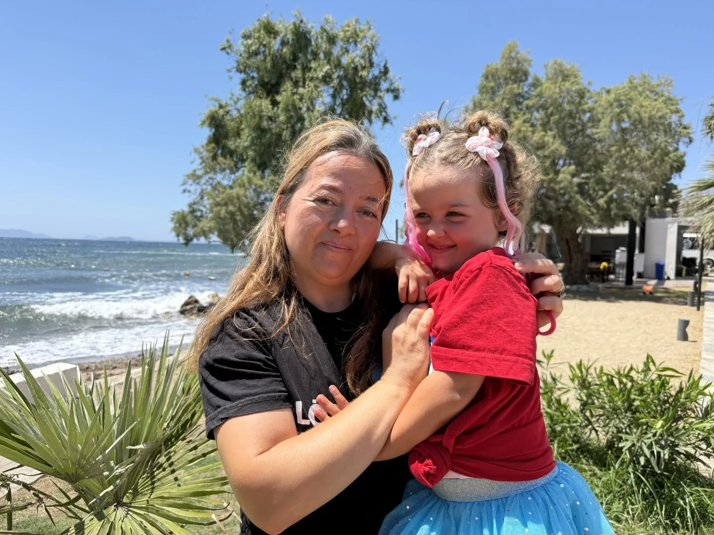 Lösemiyi Yenen 5 Yaşındaki Erva Bodrum’da Moral Depoladı