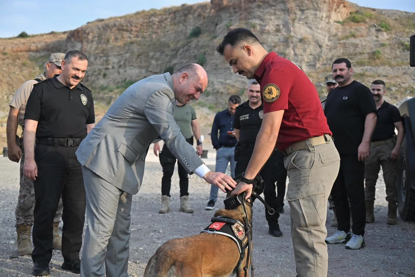 Osmaniye narkotik köpeği Jardi Türkiye'nin zirvesine yerleşti