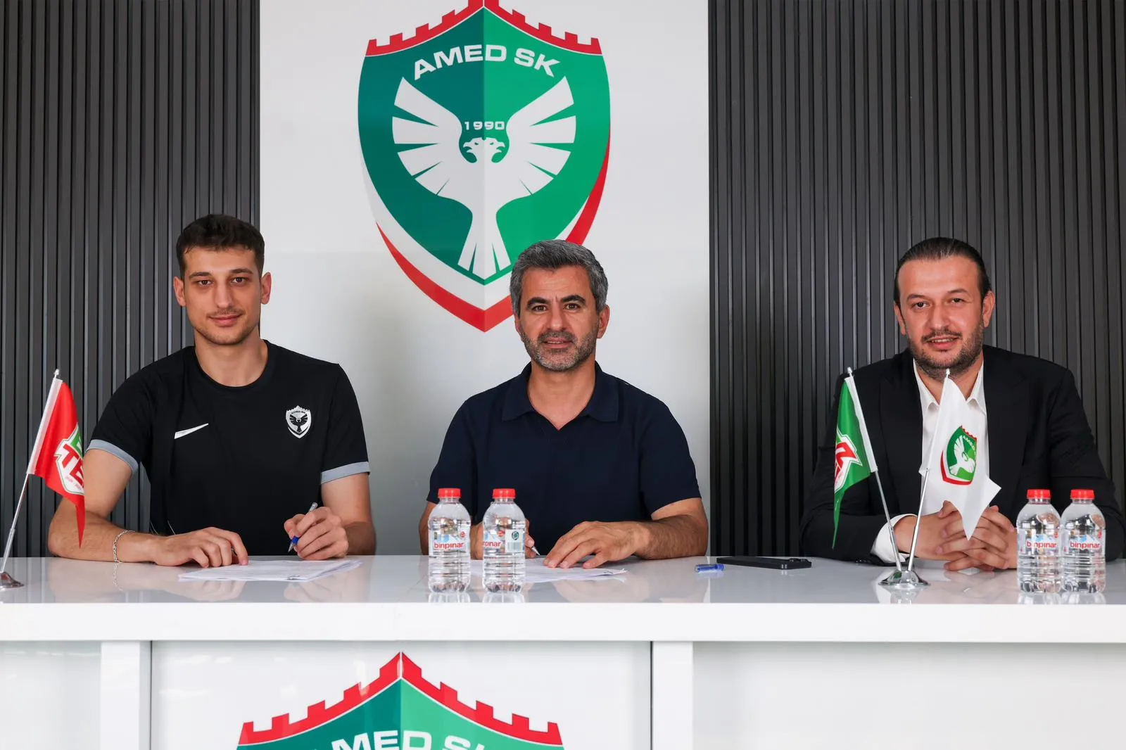 Amedspor kalesine takviye yaptı