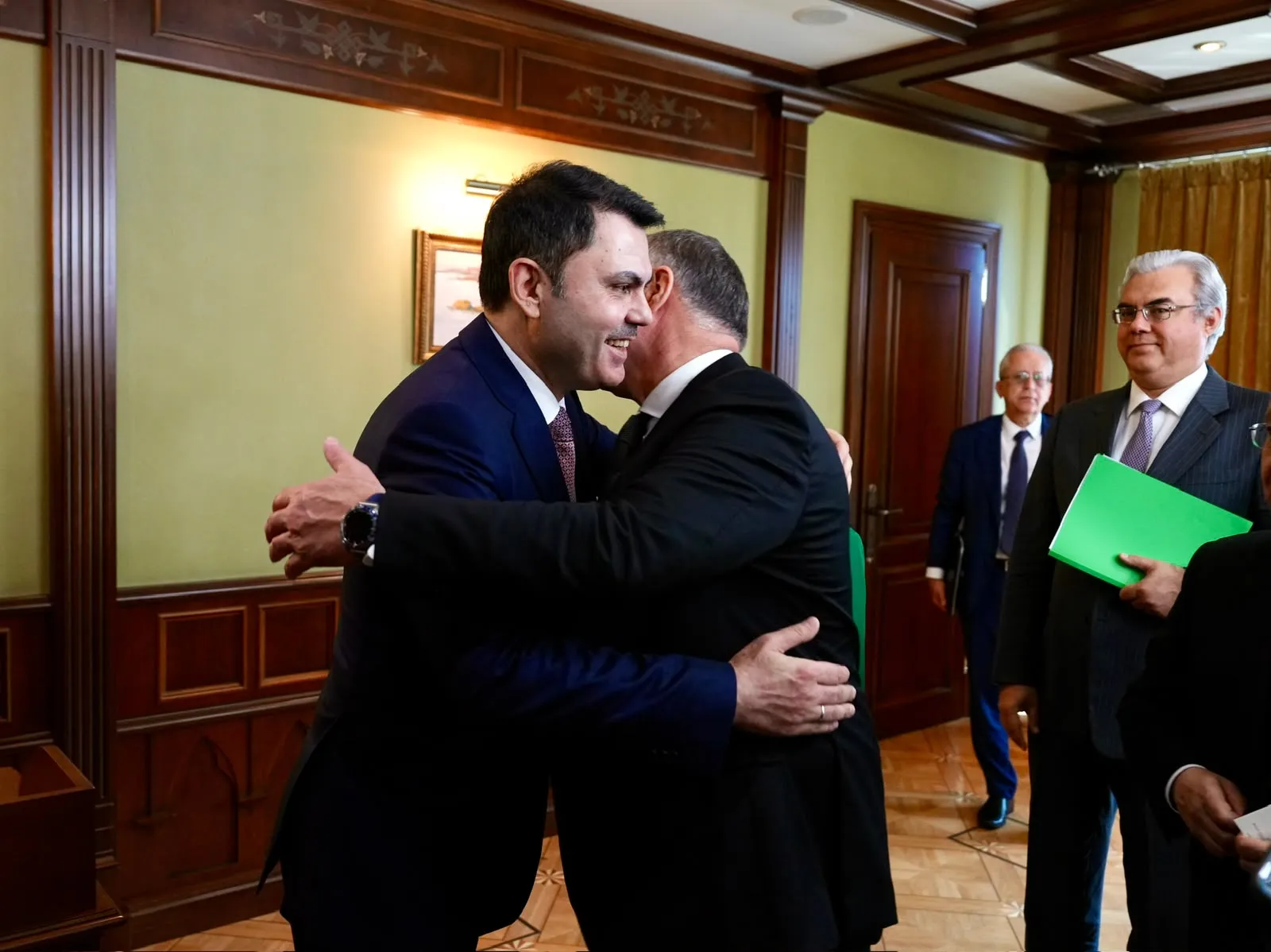 Bakan Kurum Moskova’da COP31 için destek turuna çıktı