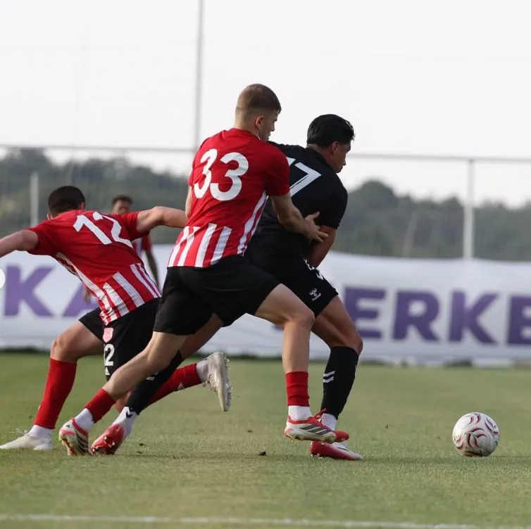 Erciyes kampında futbol mesaisi golsüz bitti