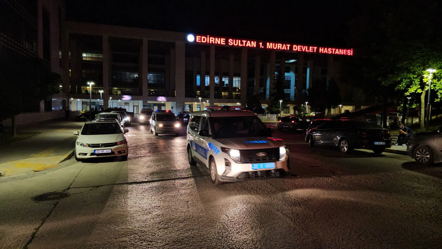 Edirne polisinden göçmen kaçakçılarına operasyon