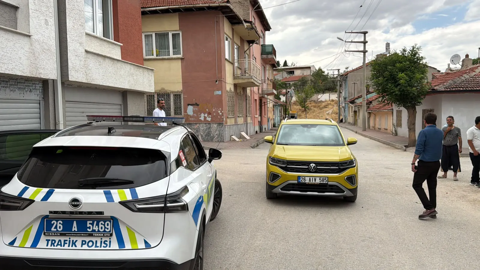 Eskişehir’de bisikletli çocuğa otomobil çarptı