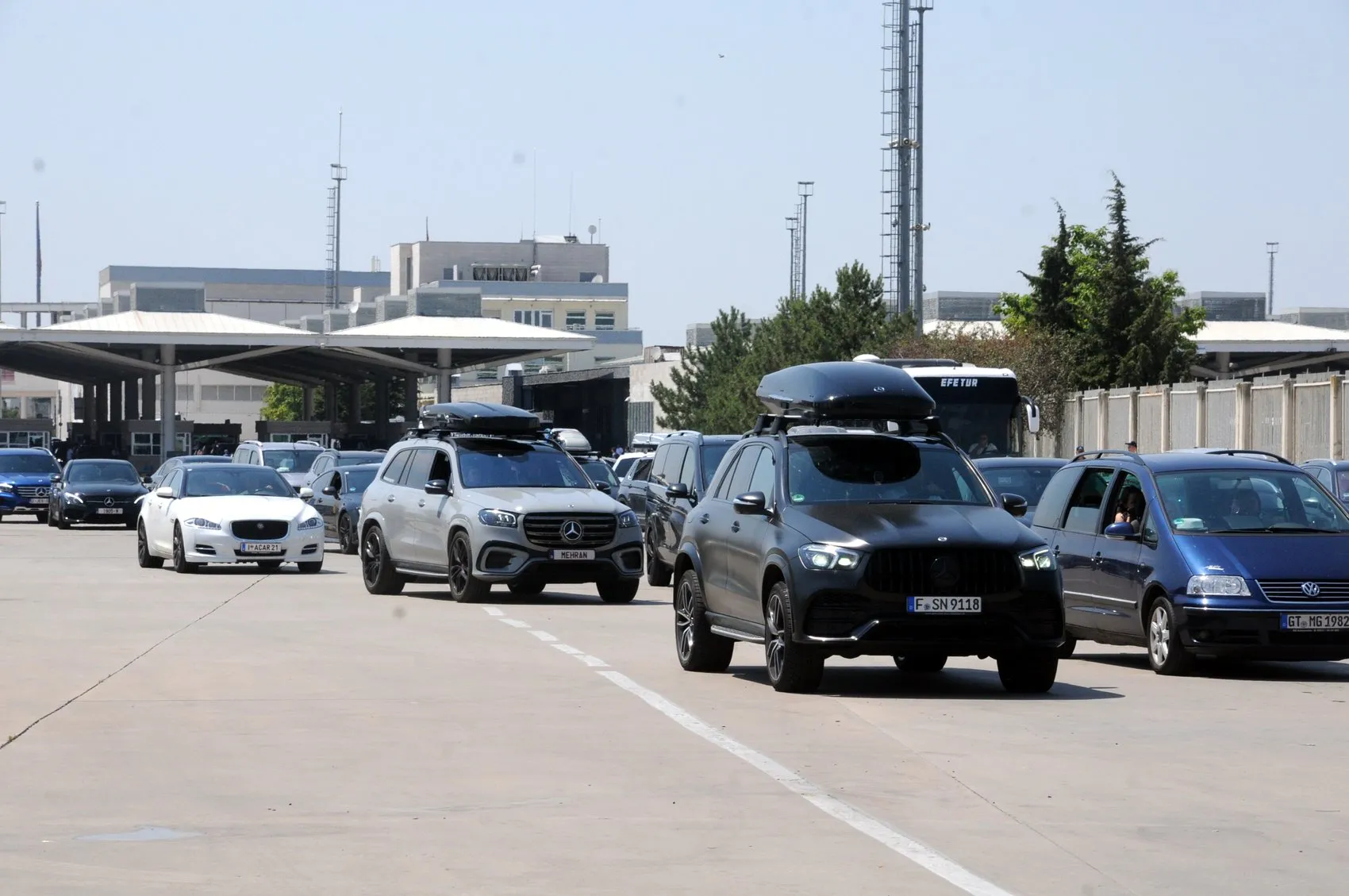 Kapıkule'de gurbetçi yoğunluğu Bekleme süreleri kısaldı