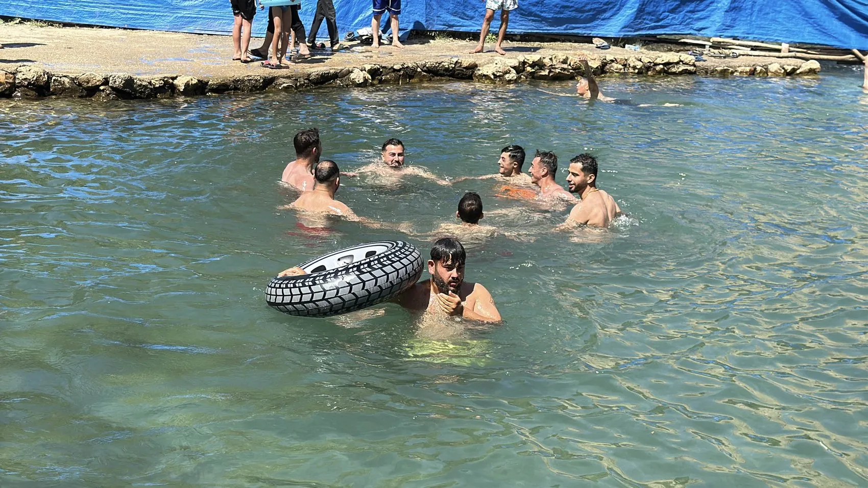 Mardin'de kavurucu sıcağa karşı doğal çözüm Beyazsu Vadisi