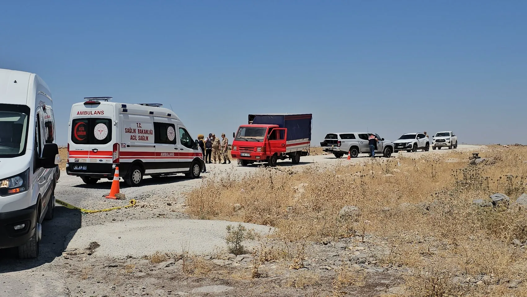 Şanlıurfa'da araç içinde şüpheli ölüm