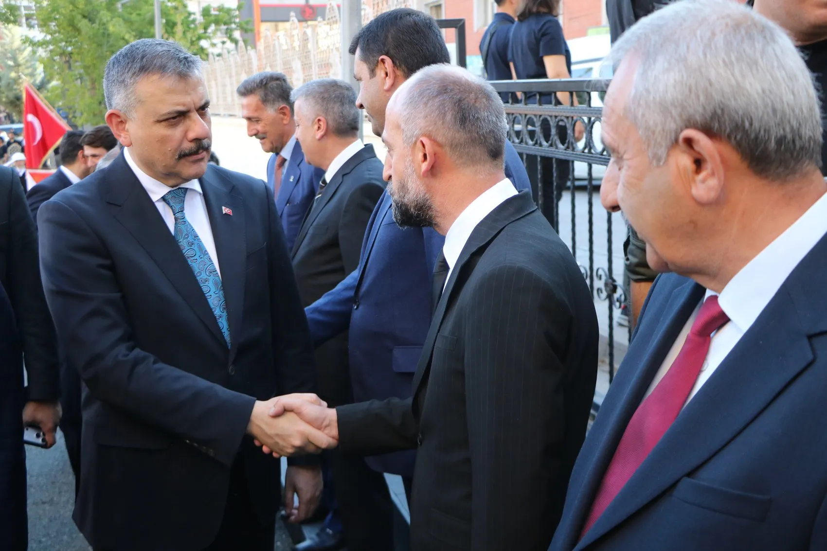 Bakan Çiftçi Hakkari saha mesaisini tamamladı