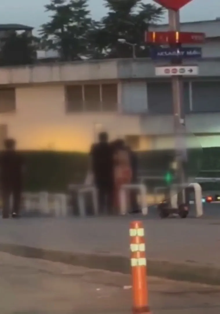 Fatih sokaklarında korku dolu anlar kamerada