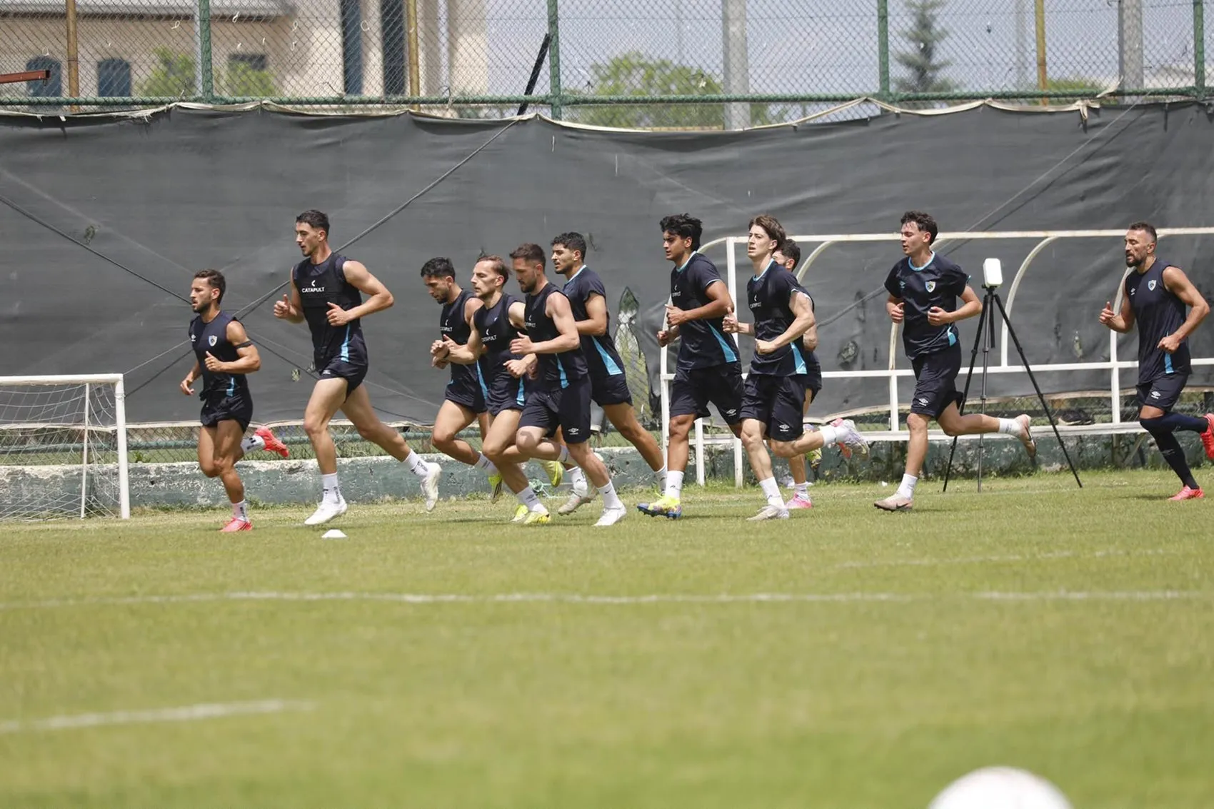 Erzurumspor yeni sezon hazırlıklarına hız kesmeden devam ediyor