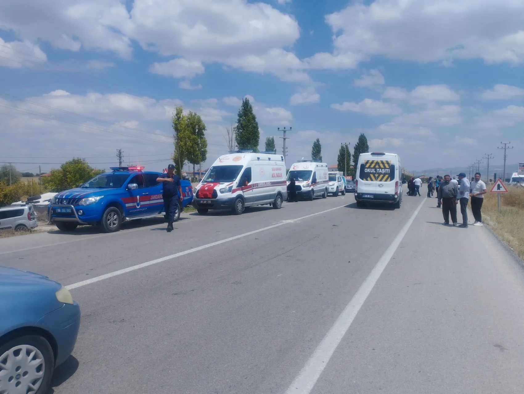 Aksaray'da iki araç çarpıştı Altı kişi hastanelik oldu