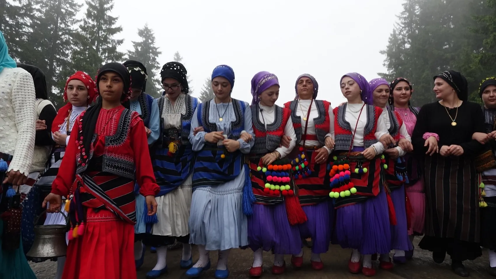Trabzon'un yükseklerinde asırlık yayla göçü başladı
