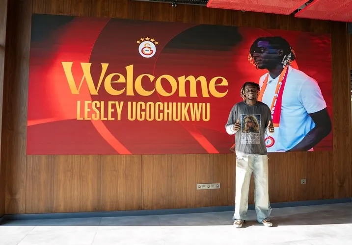 Galatasaray'ın yeni orta sahası Ugochukwu imzayı attı