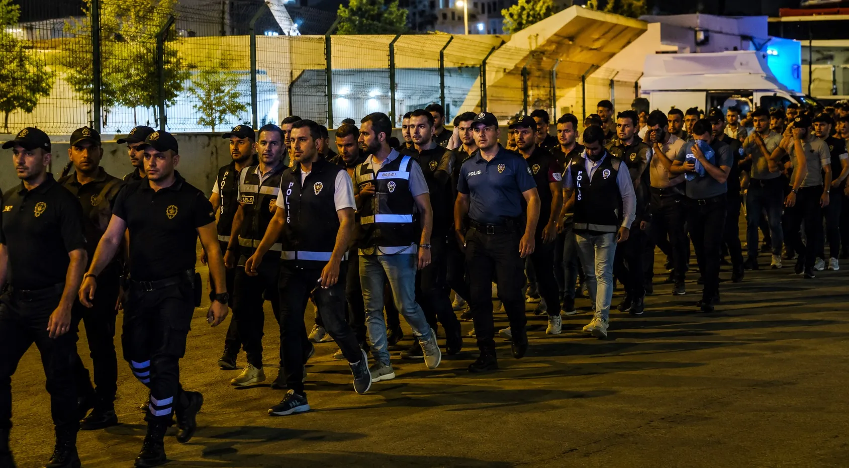 Şanlıurfa’da dev asayiş operasyonu 45 kişiyi yakalattı