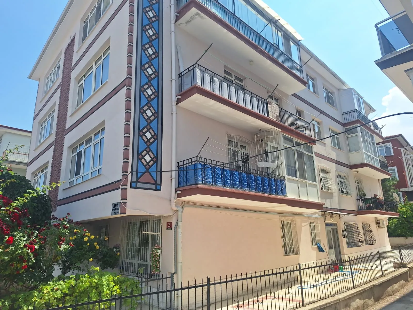 Ankara'da dehşet Emekli polis tartıştığı oğlunu vurdu