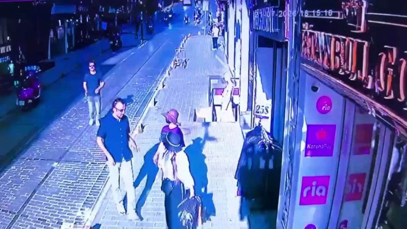 Fatih’te turistleri soyan çocukların suç dosyası şoke etti