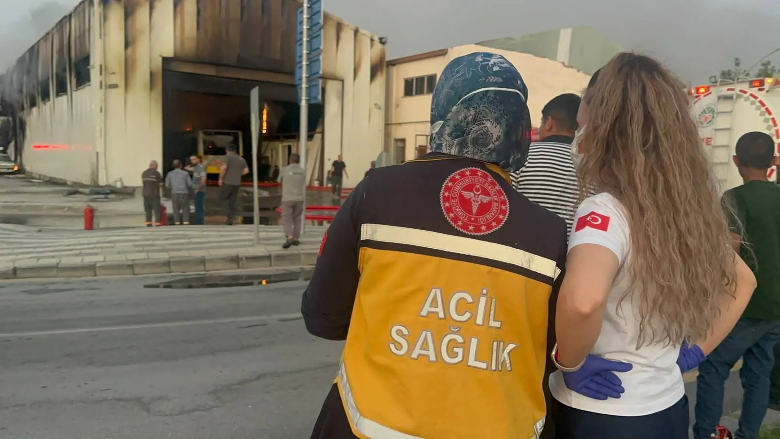 Malatya'da belediye otobüs garajında gece yarısı yangını
