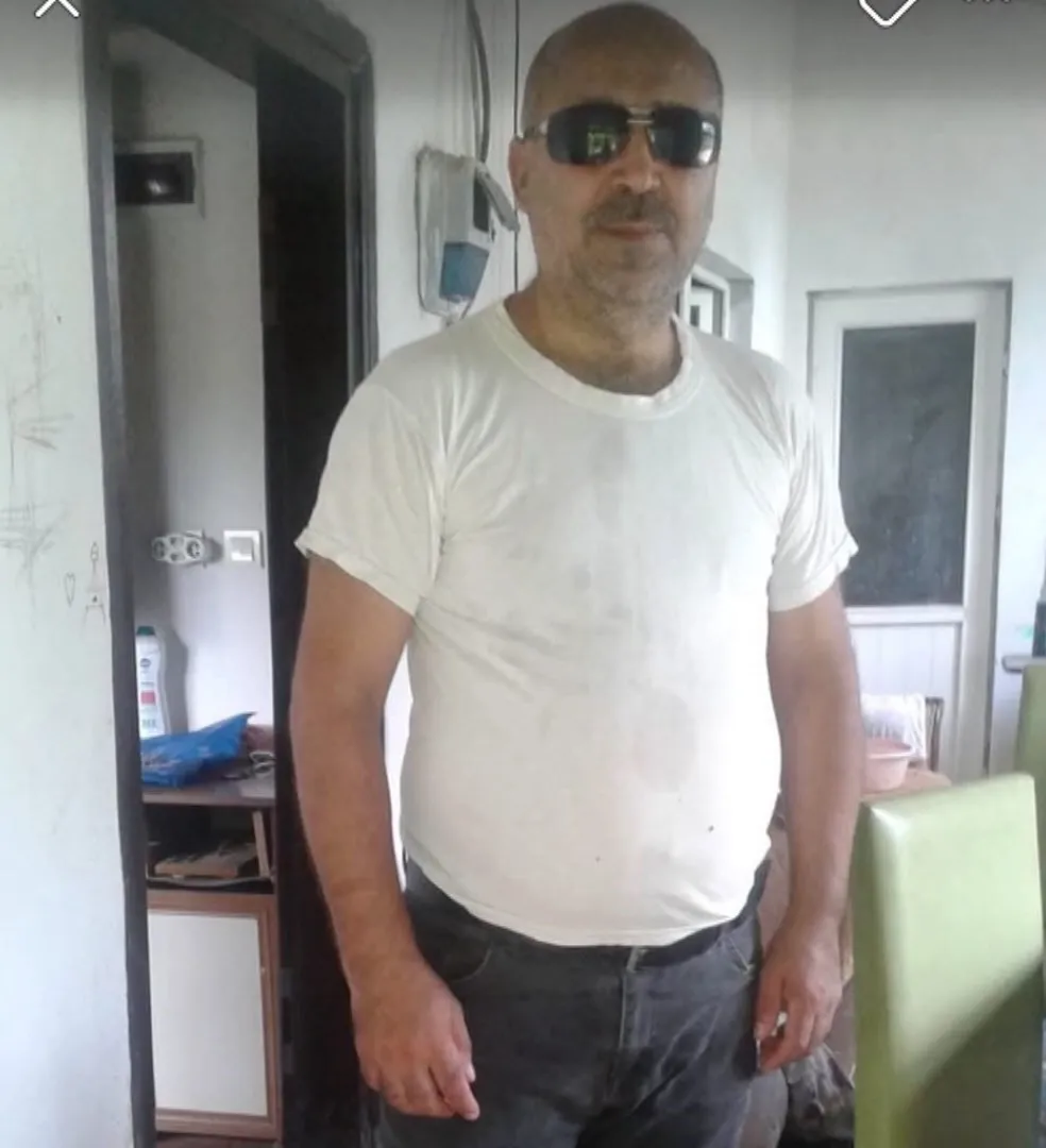 Arnavutköy'de aile faciası Uzaklaştırma kararı olan baba dehşet saçtı