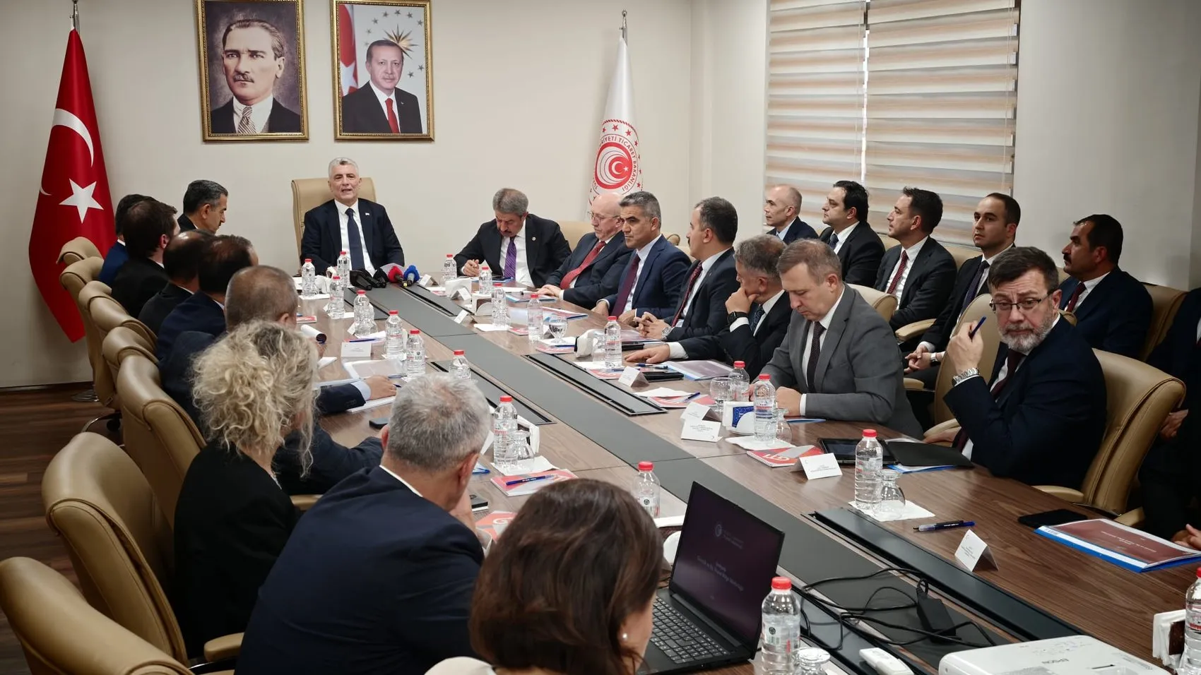 Habur Gümrük Kapısı Türkiye’nin ticaret rotasında stratejik merkeze dönüştü