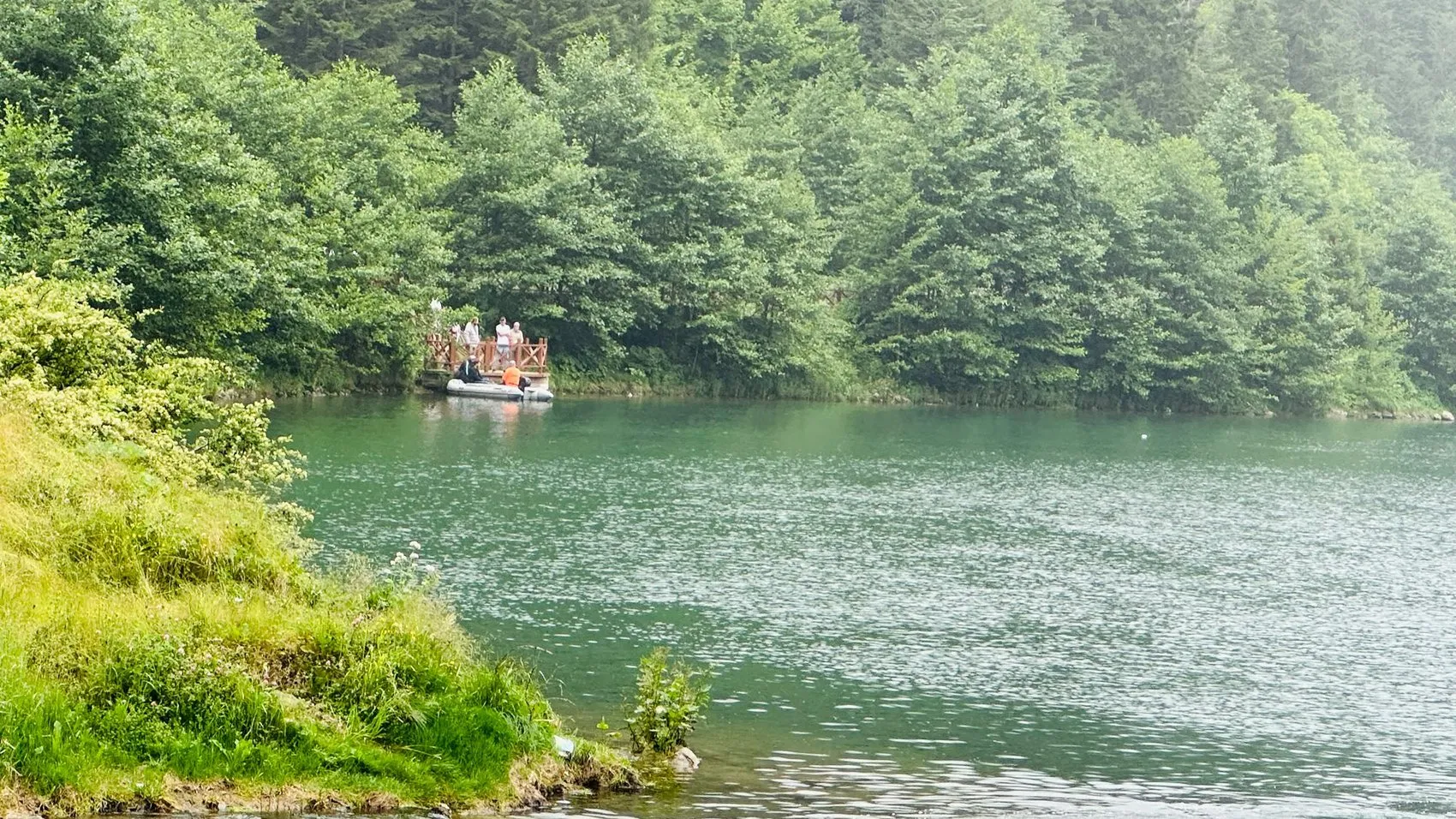 Uzungöl'de çanta peşinde korkunç olay