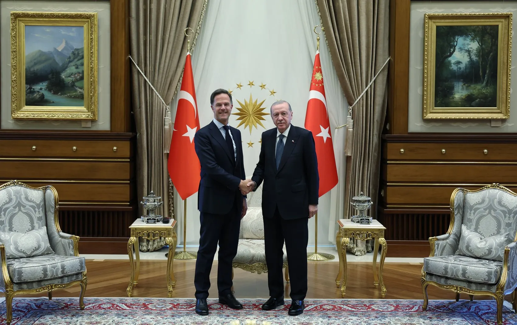 Erdoğan ve Rutte Ankara'da kritik zirve hazırlığı için buluştu