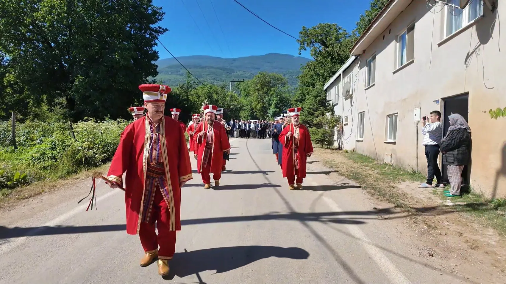 Bursa Kozluören köyünde yönetim bir günlüğüne kadınlara geçti