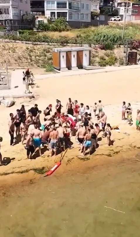 Erdek'te boğulan kişiyi dron operatörü kurtardı