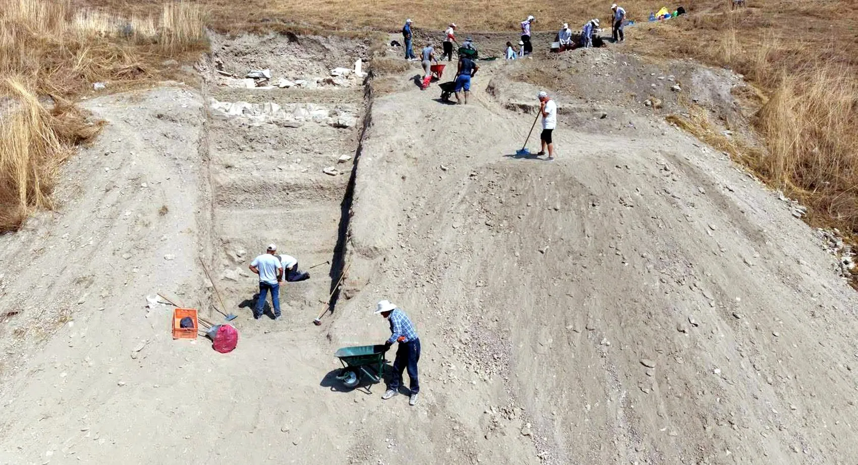 Tekirdağ'daki antik tiyatroda sürpriz Helenistik dönem izleri bulundu