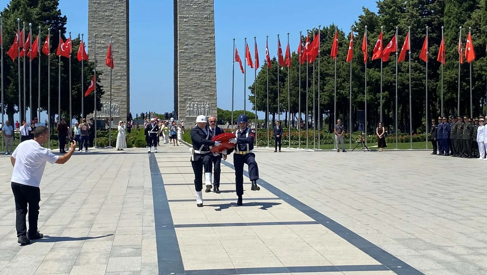 Çanakkale Şehitler Abidesi’nde 15 Temmuz için bir araya gelindi