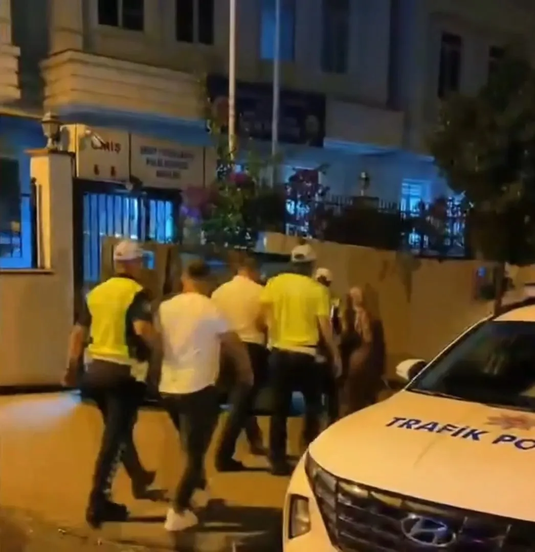 Pendik trafiğini birbirine katan düğün konvoyuna ağır ceza