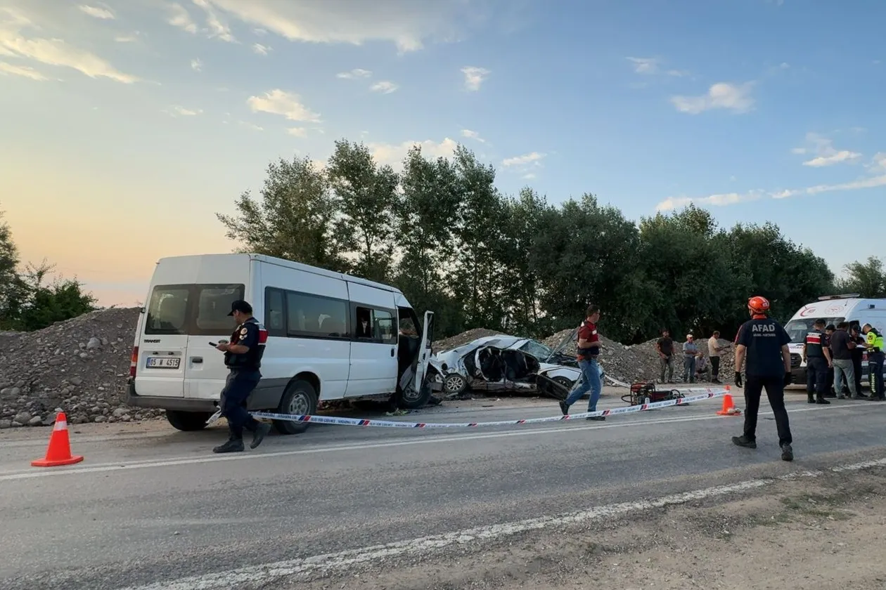 Amasya'da feci kaza 1 kişi hayatını kaybetti