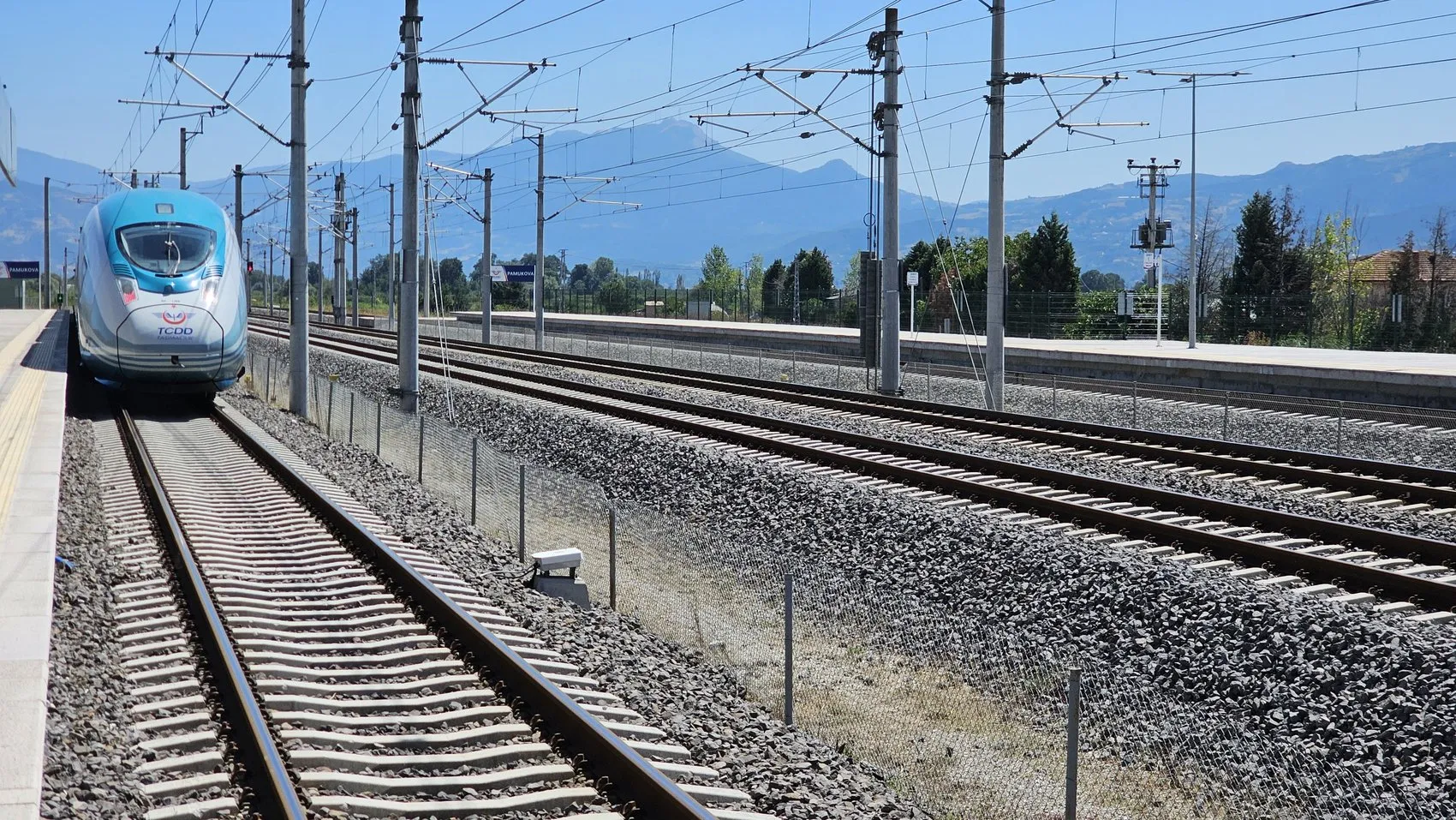 Ankara İstanbul arası hızlı tren yolculuğu 30 dakika kısalacak