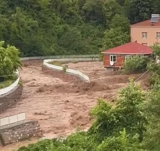 Kastamonu selzedeleri için 5 milyon liralık yardım desteği başladı