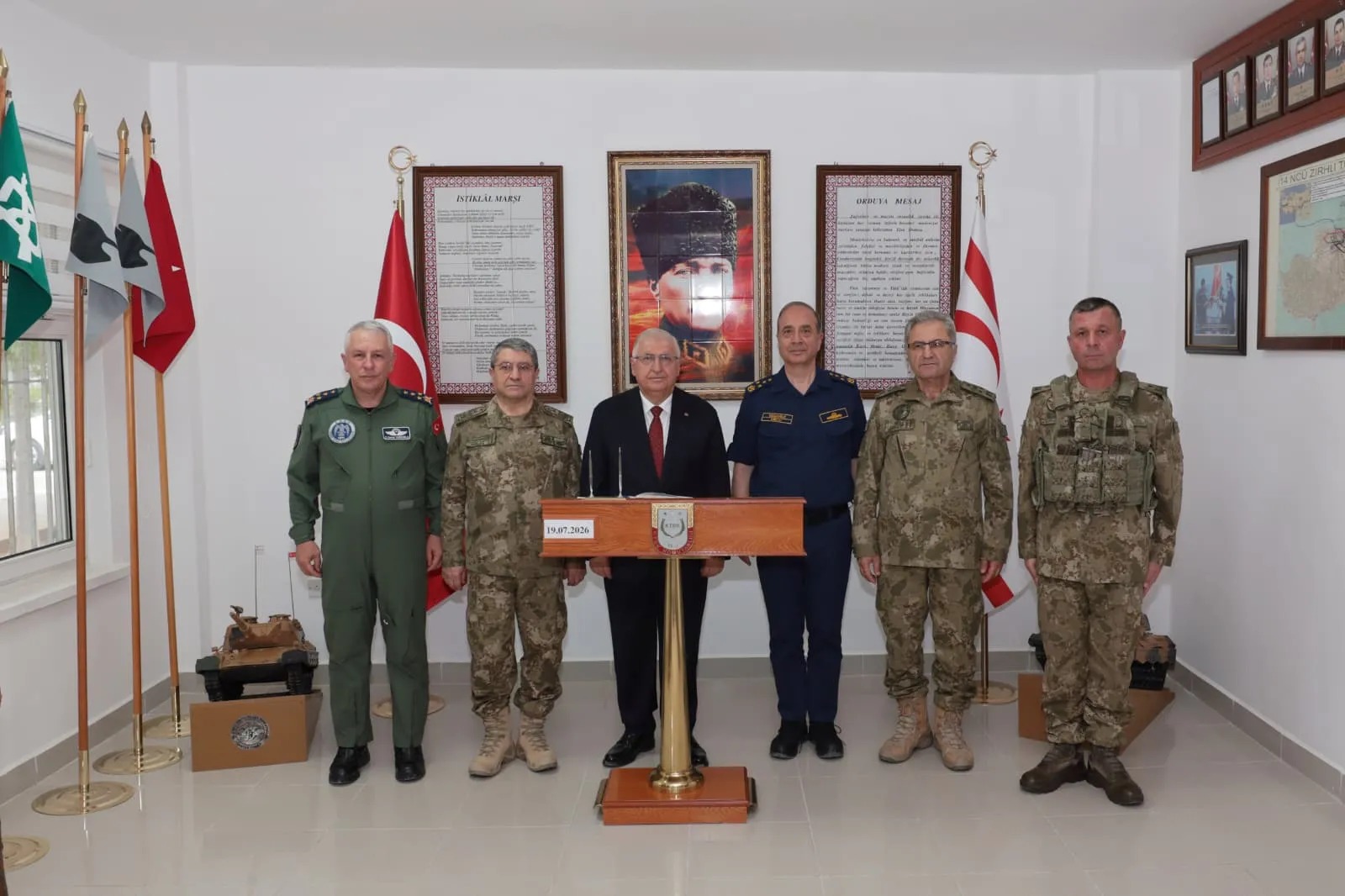 Bakan Güler Kıbrıs’ta birlikleri denetledi
