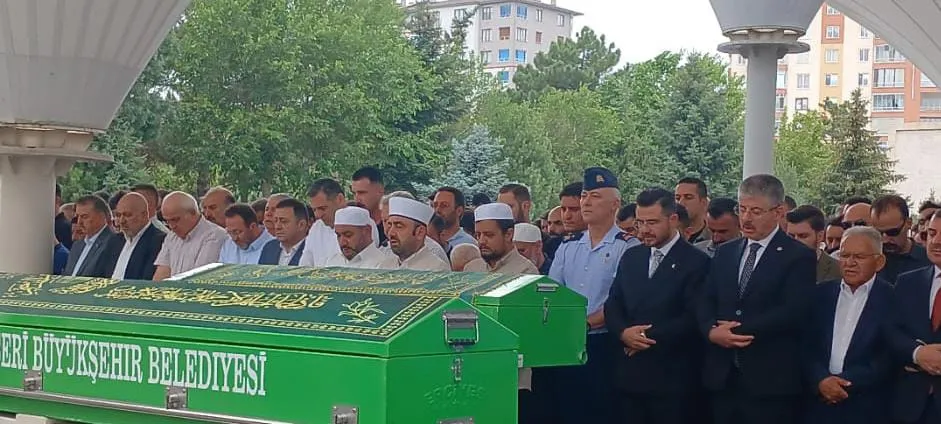 Erciyes’te bisiklet kazası belediye müdürünü hayattan kopardı