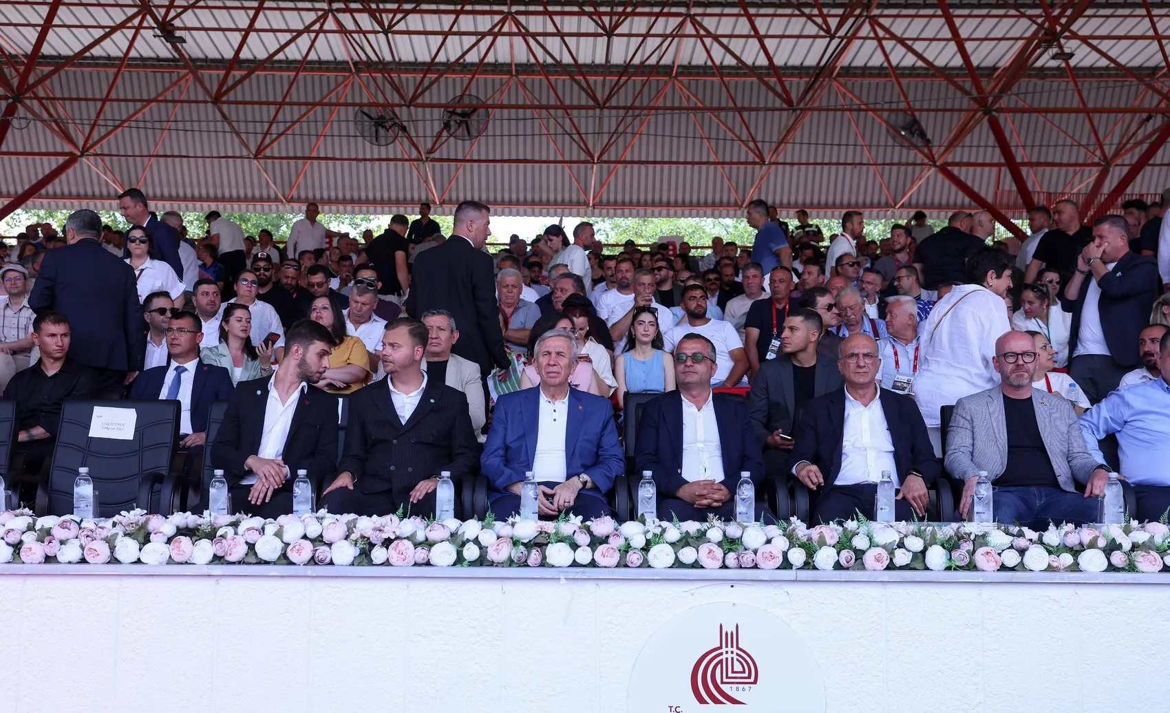 Ali Koç ve Mansur Yavaş Kırkpınar er meydanında buluştu
