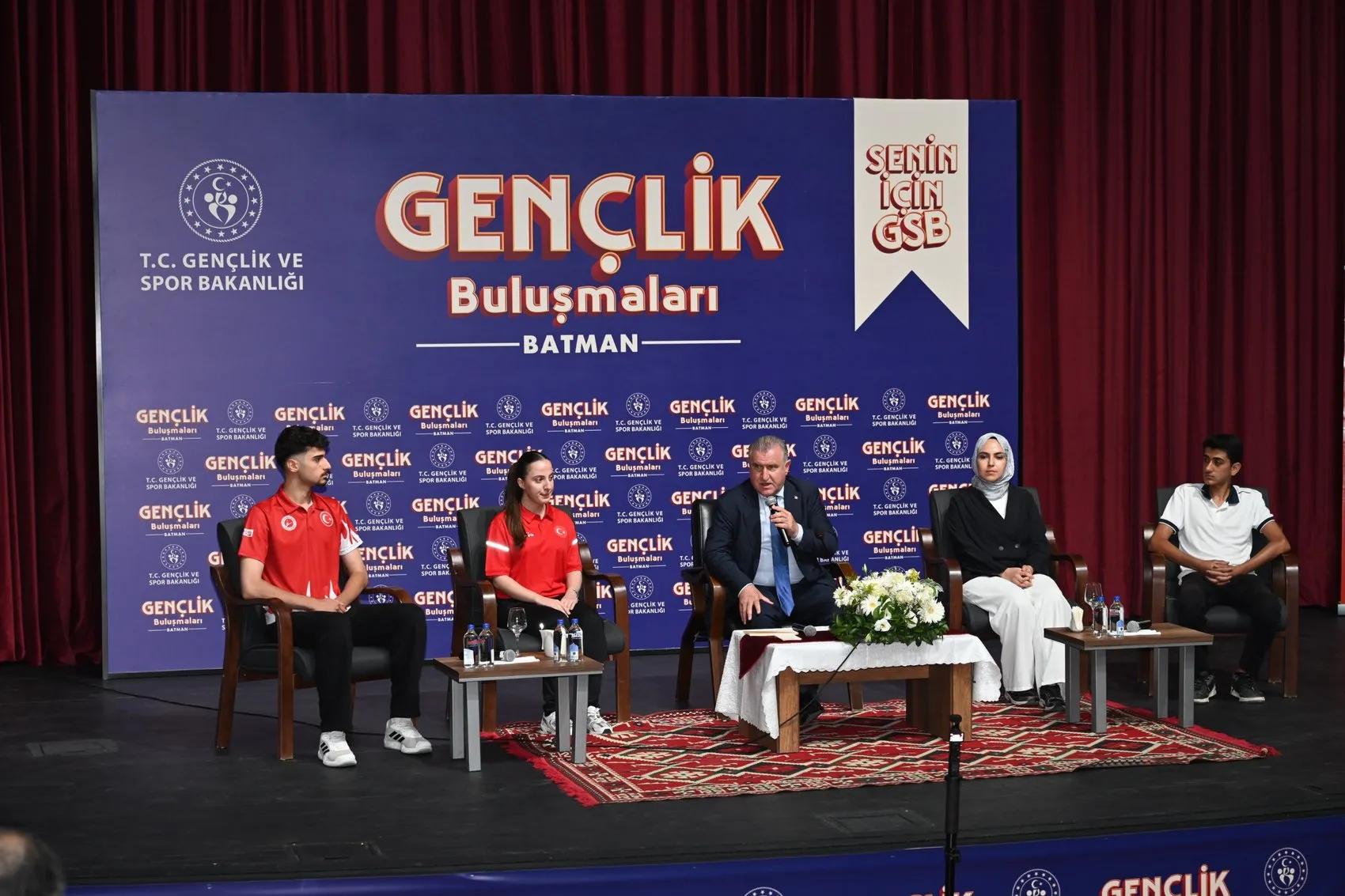 Bakan Bak Batman’da inanç turizmi ve kültürel mirasa odaklandı