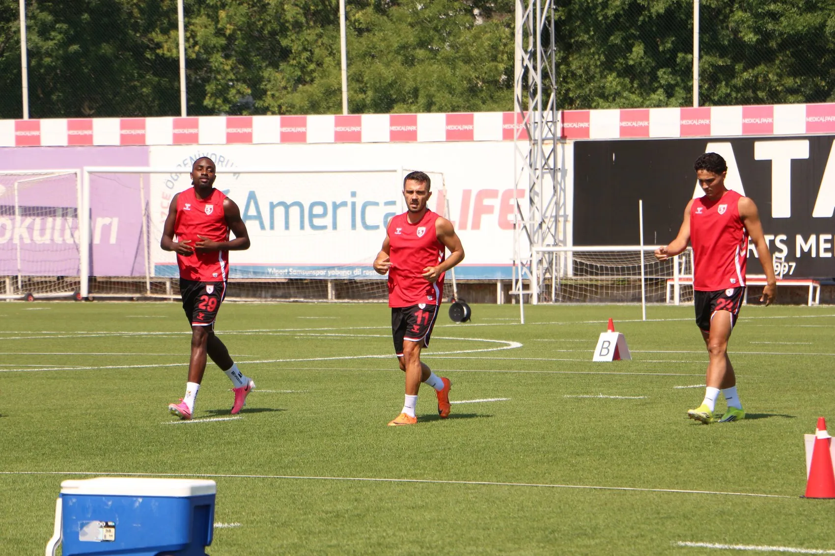 Samsunspor kısıtlı bütçeyle devlerle yarışacak