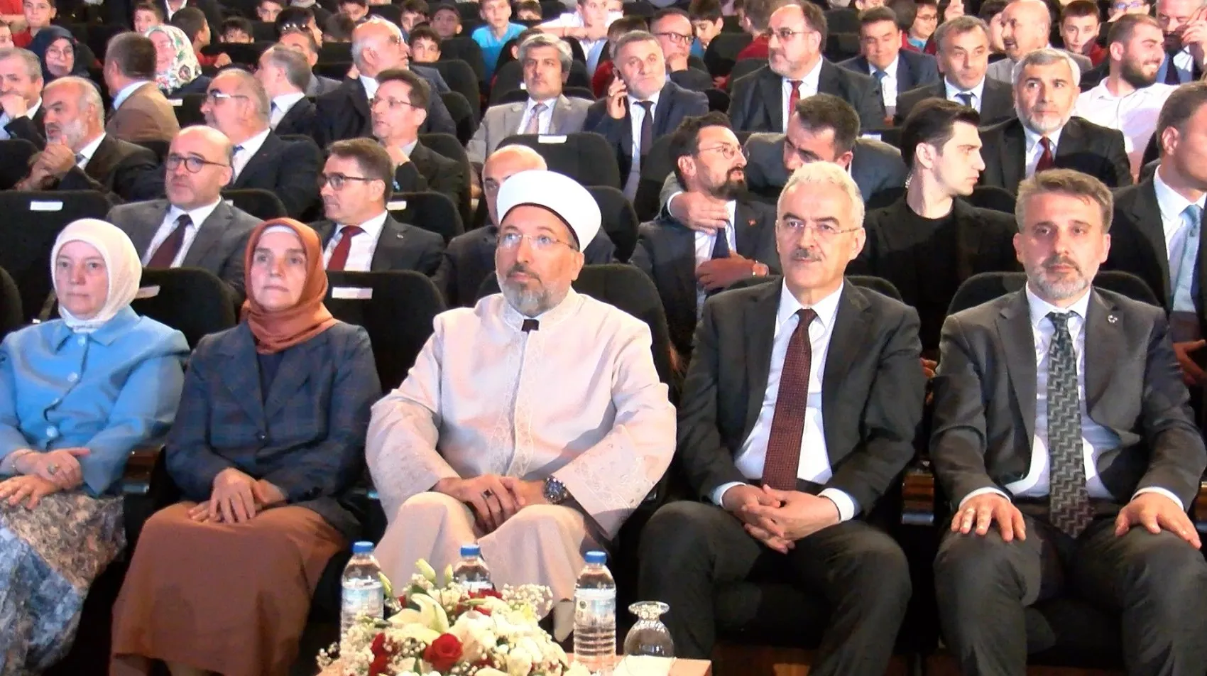 Diyanet İşleri Başkanı Arpaguş Bursa'da yaz Kur'an kurslarını başlattı