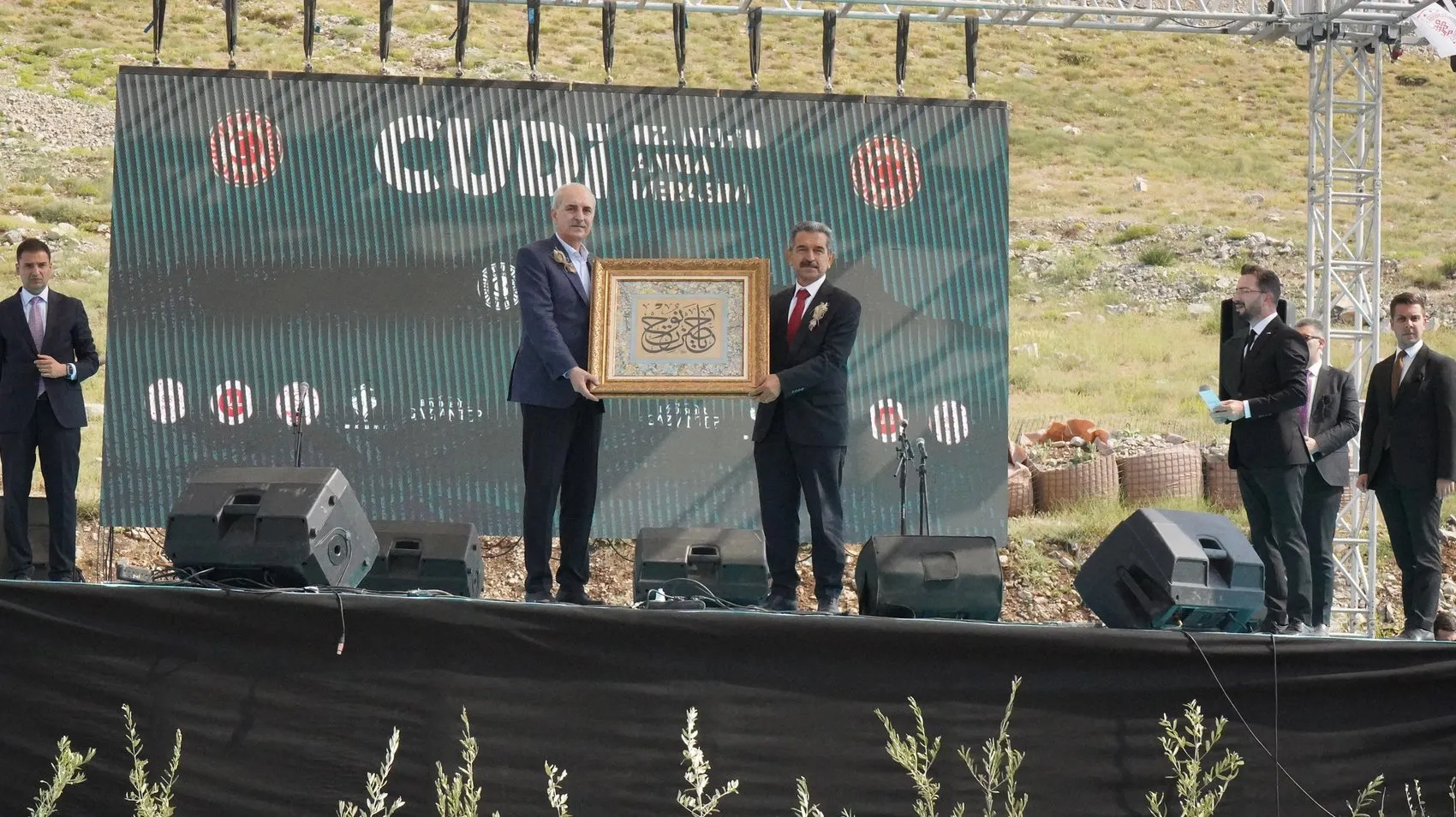 Şırnak'ta terörün yerini kardeşlik türküleri alıyor