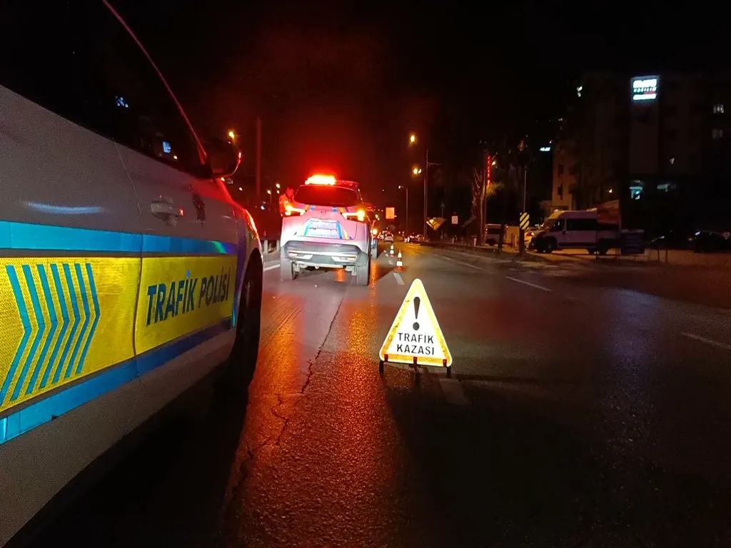 Bursa'da feci kaza Yayanın duran kalbini sağlık ekipleri geri döndürdü