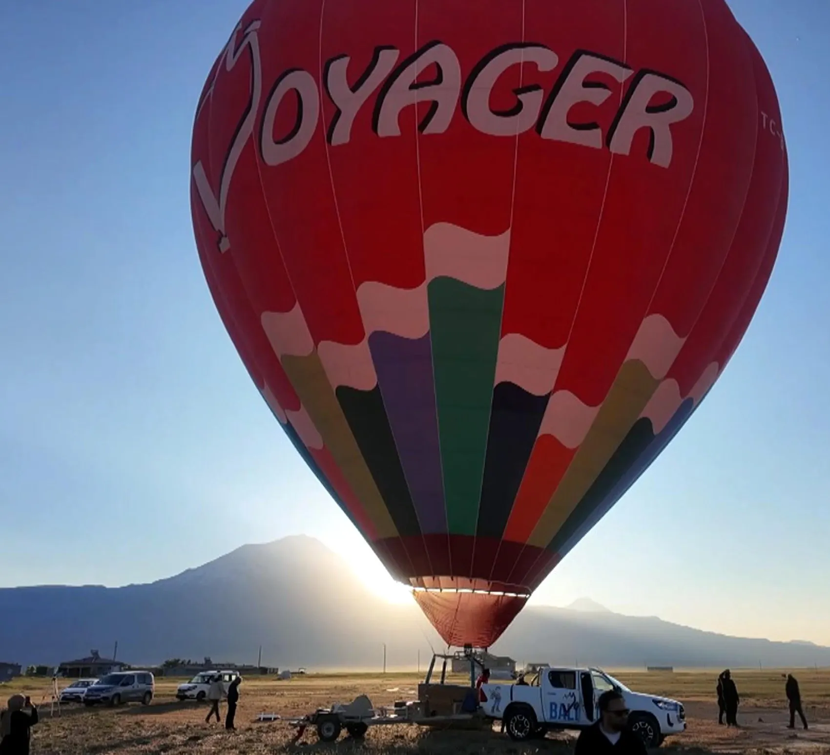 Doğubayazıt semalarında balonlu turizm dönemi başlıyor